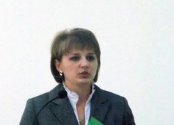 Г.Ю. Аніщенко під час доповіді на пленарному засіданні
